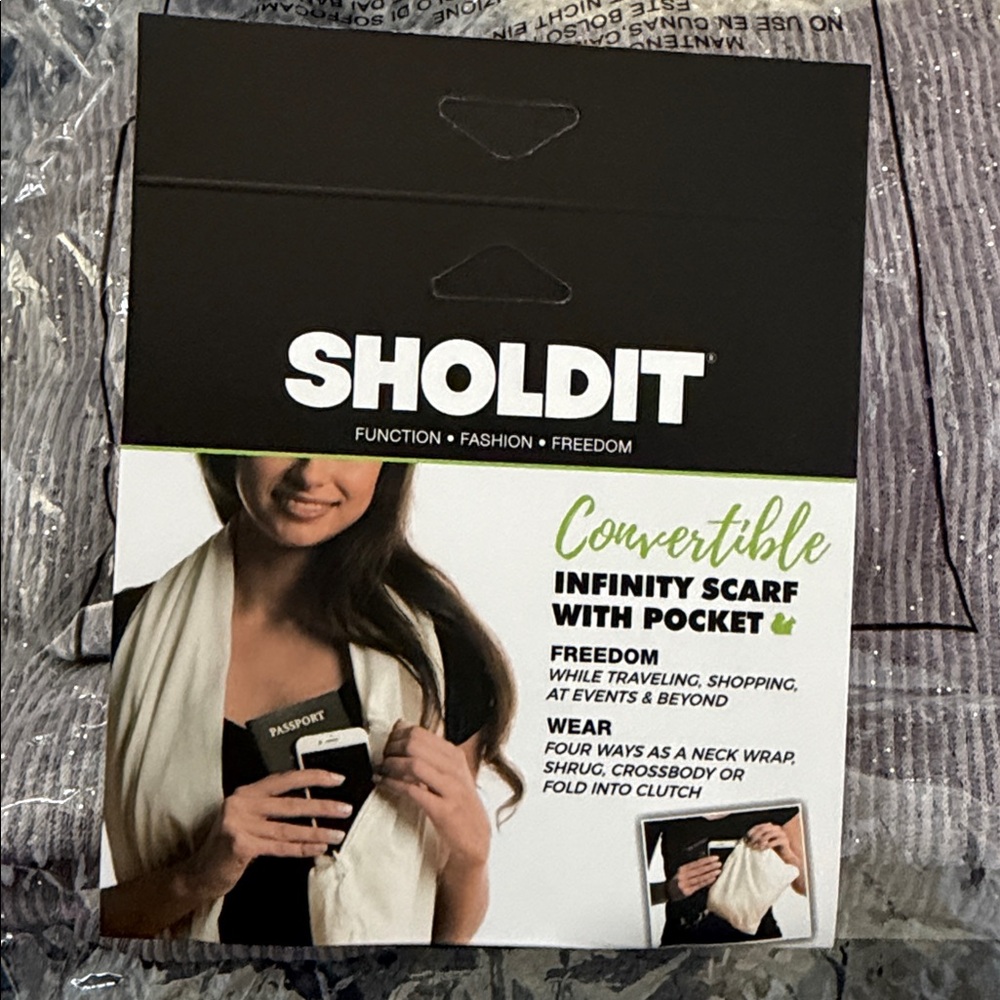Sholdit Convertible Infinity Scarf with Pocket